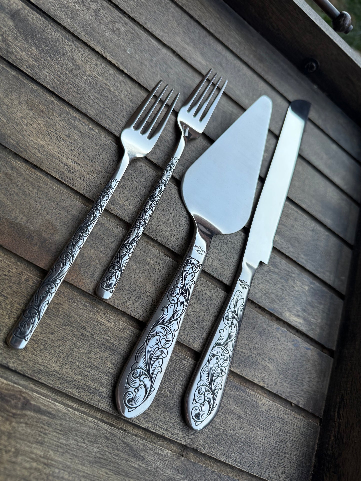 Wedding Cake Serving Set | Engraved Cake Knife and Server (No Turquoise) - Ready to Ship