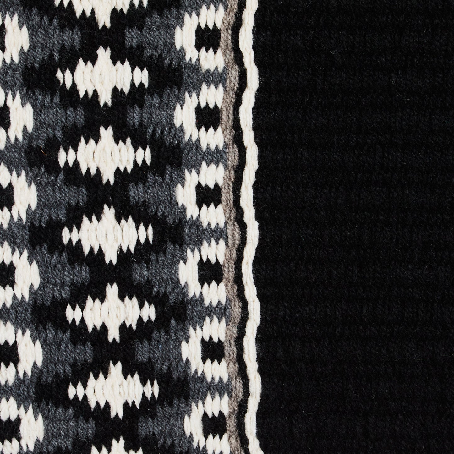 1313AA-84 Double Arrow 40X34 New Zealand Wool Saddle Blanket