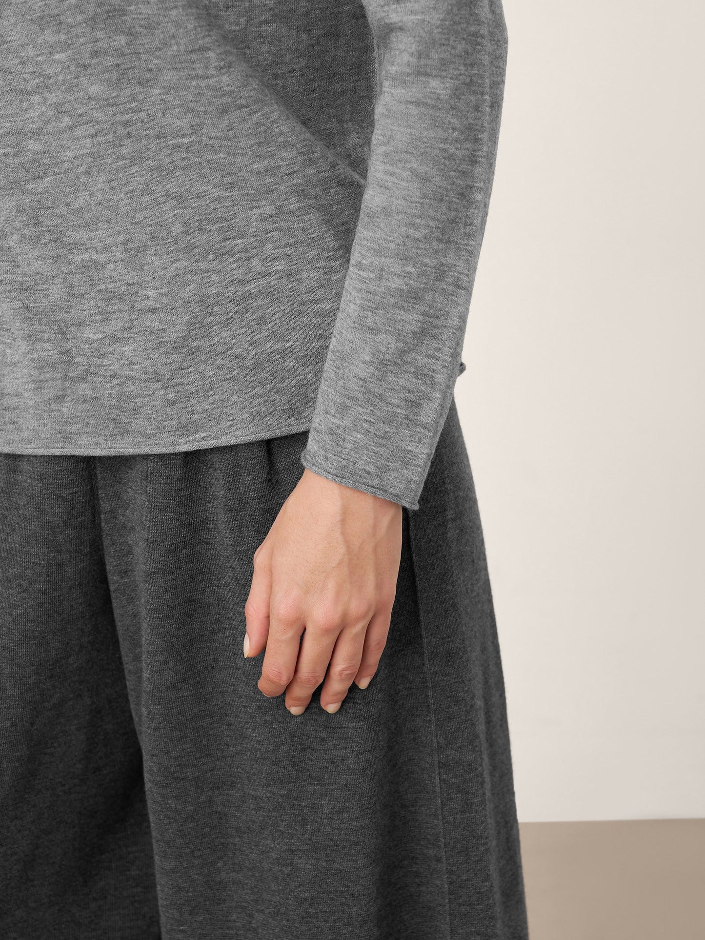 100% Extra-Fine Merino Wool Mock Neck Sweater with Rolled Edge ELA