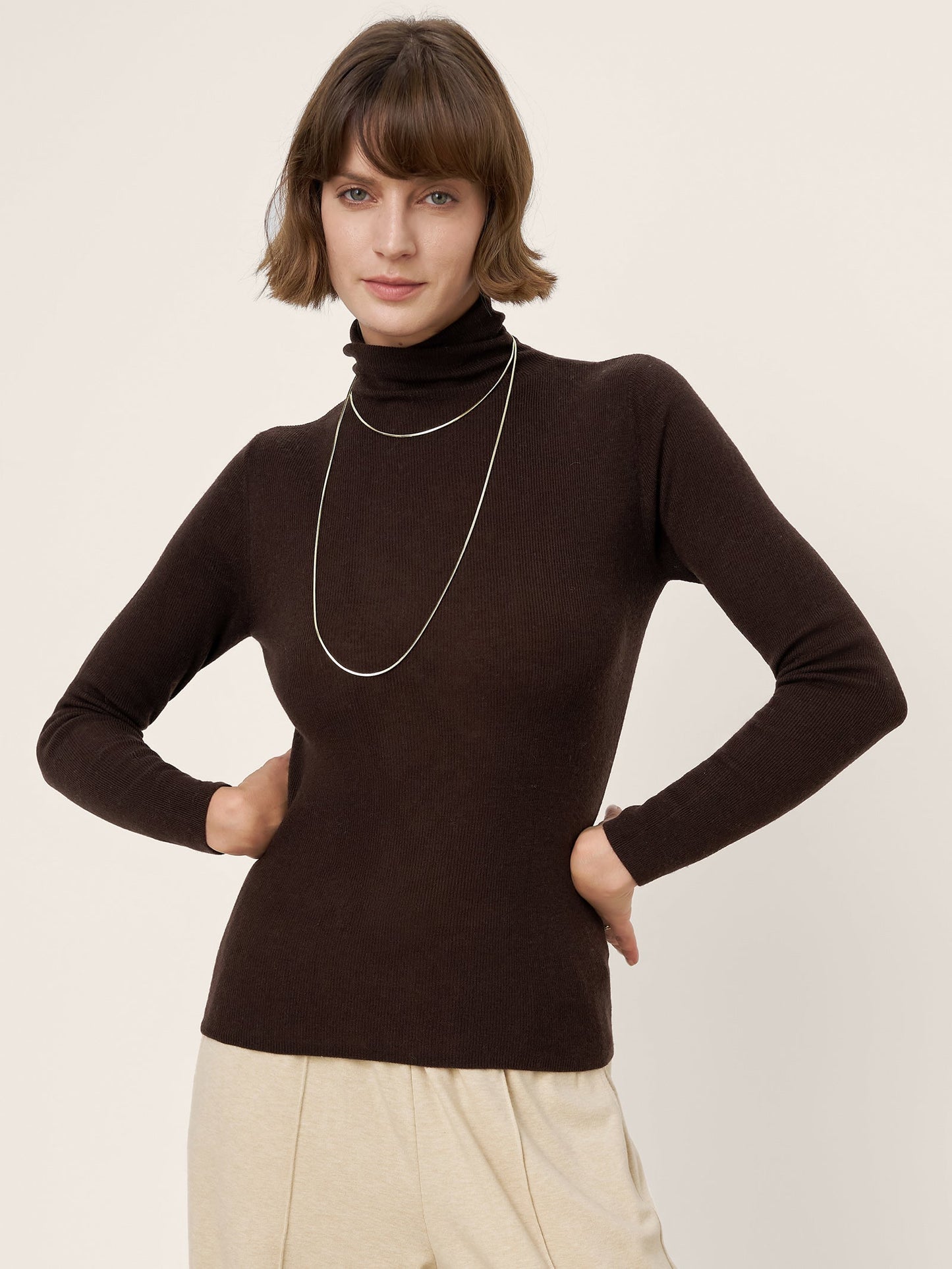 100% Extra-Fine Merino Wool Turtleneck Knit Sweater JOLENE