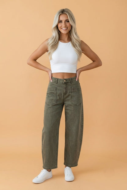 Solid Denim Square Patch Pocket Barrel Jeans