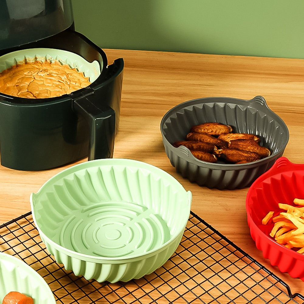 19cm Air Fryer Oven Silicone Baking Pan Heat Resistant Foldable Round Cake Mold with Hand Clamps (BPA Free, FDA Certified)