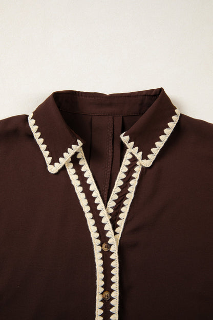 Contrast Trim Button V-Neck Short Sleeve Blouse