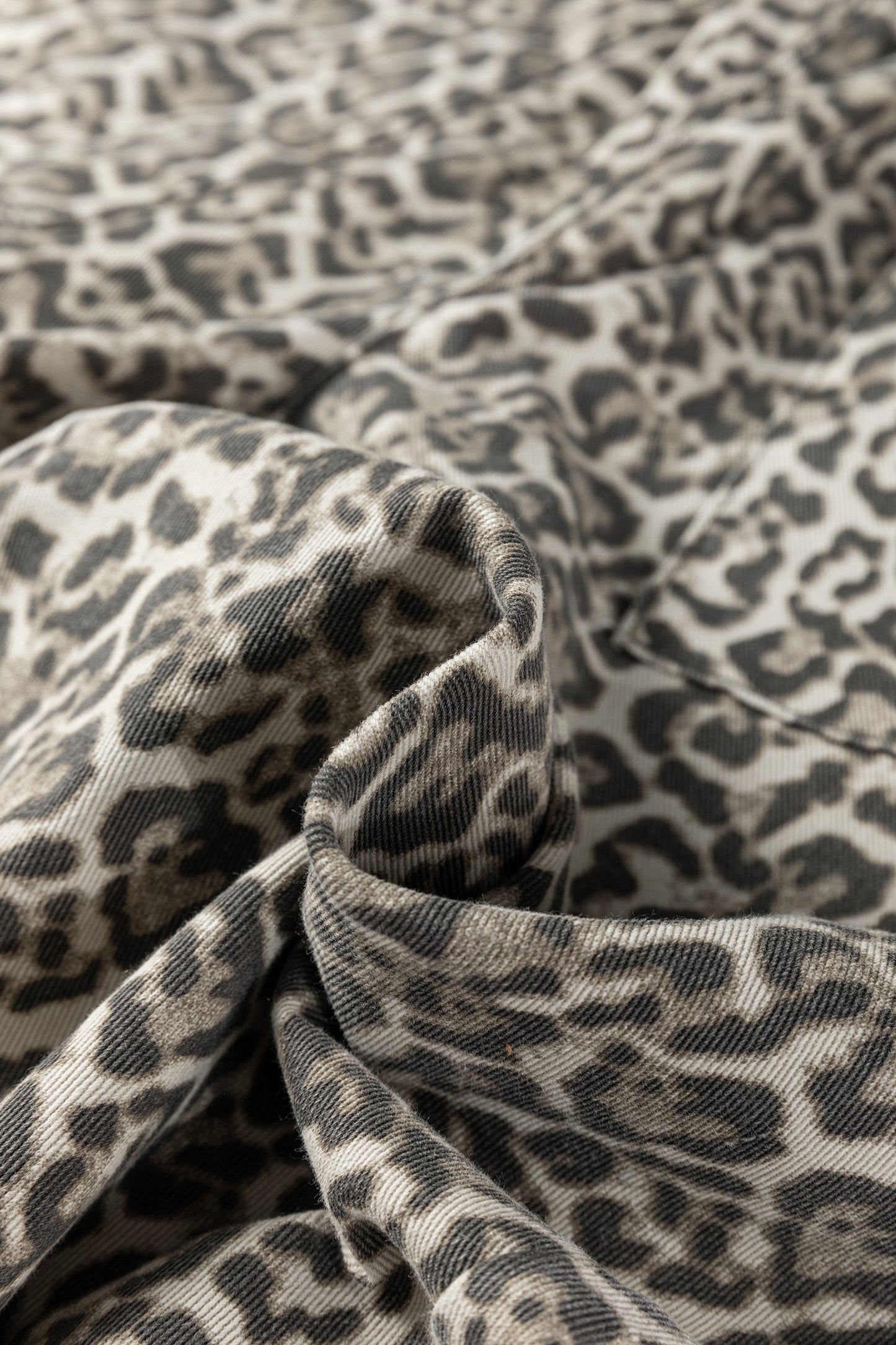 Leopard Denim Raw Hem Elastic Waist Loose Jeans