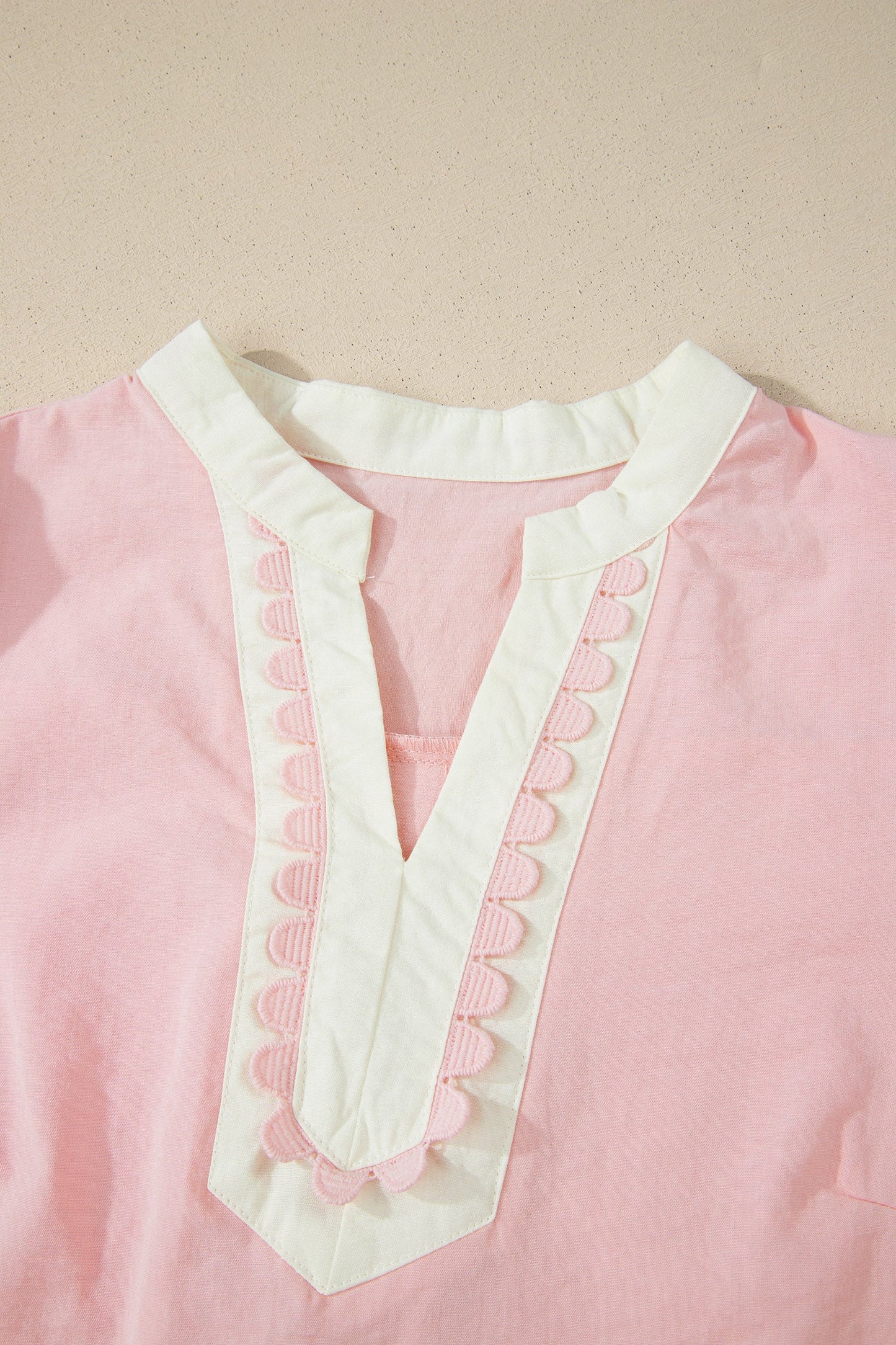 Scallop Trim Colorblock Puff Sleeve Mini Dress