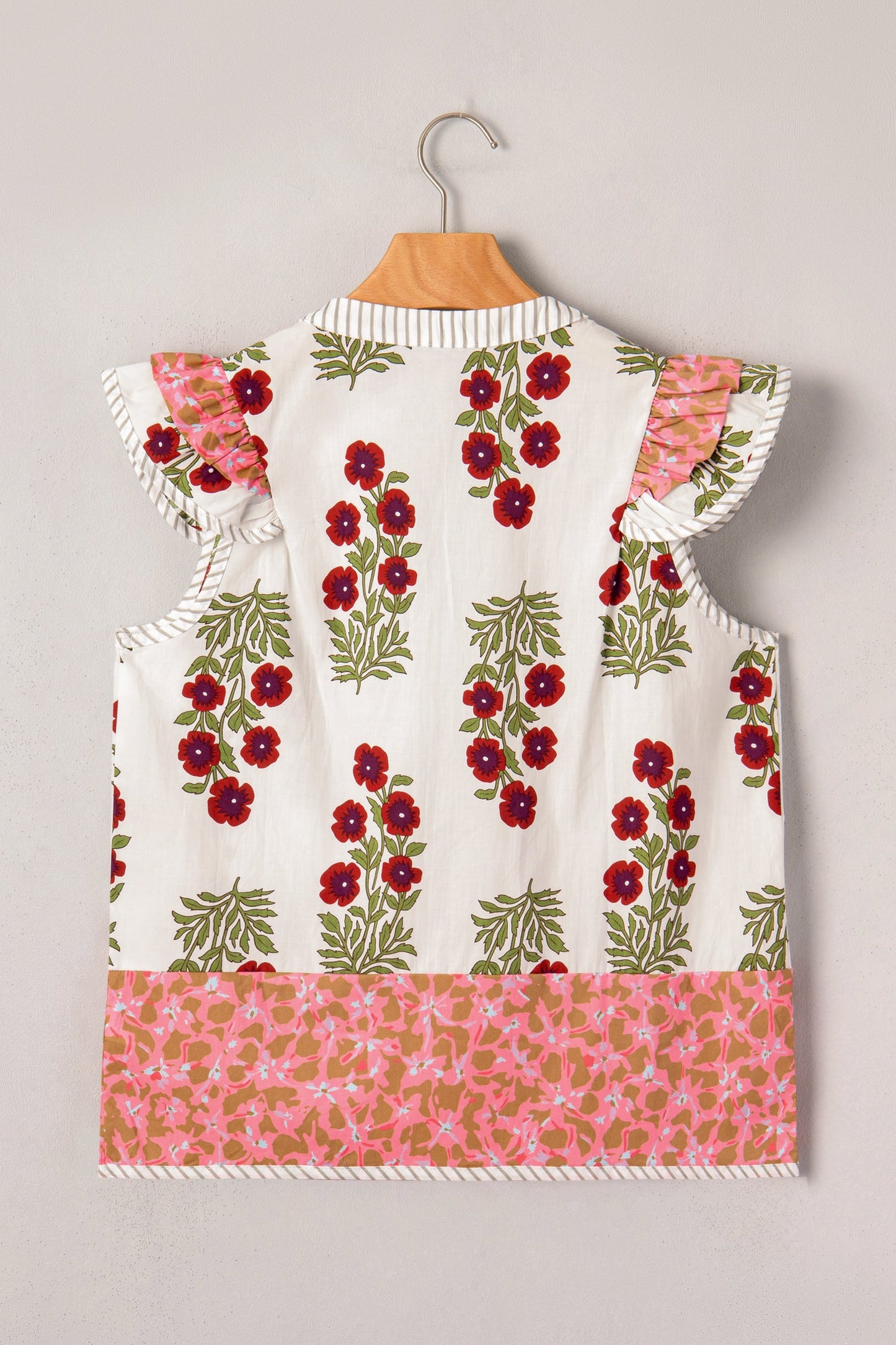 Floral Contrast Stripe Trim Flutter Sleeve Blouse