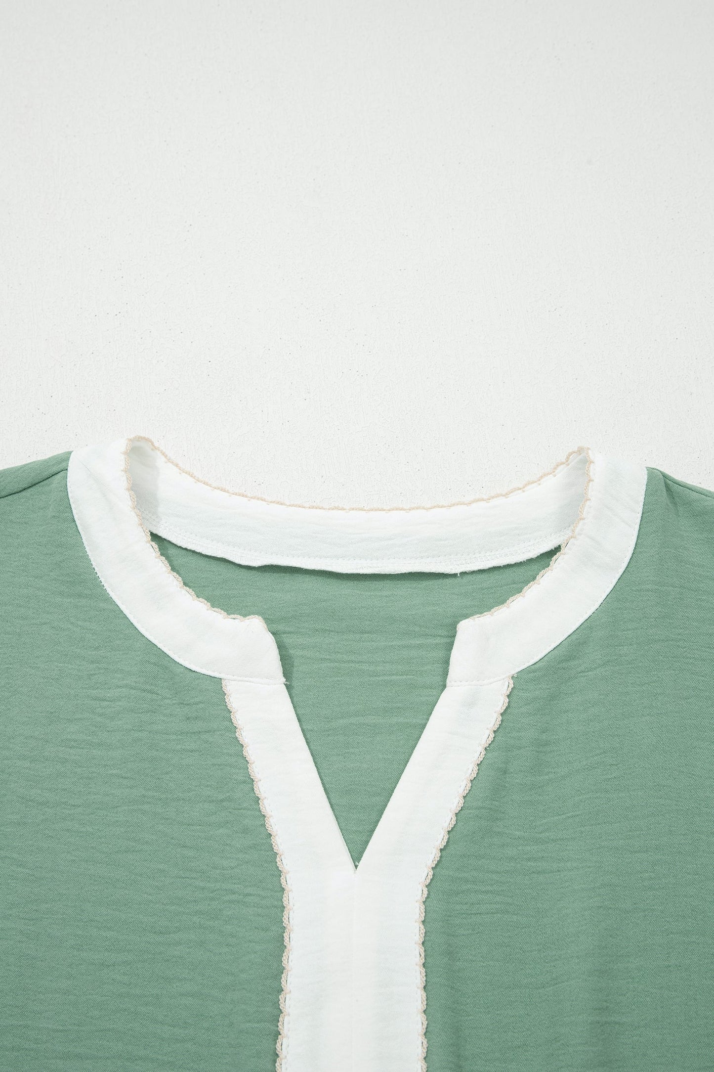 Floral Embroidered Colorblock Puff Sleeve Babydoll Blouse
