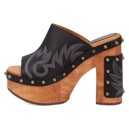 Dingo Free Spirit - Women's Wooden Sandals