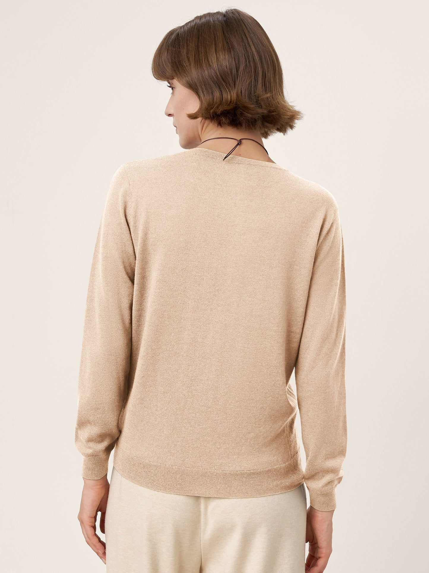100% Extra-Fine Merino Wool Essential Crew Neck Knit Sweater BRIDGET