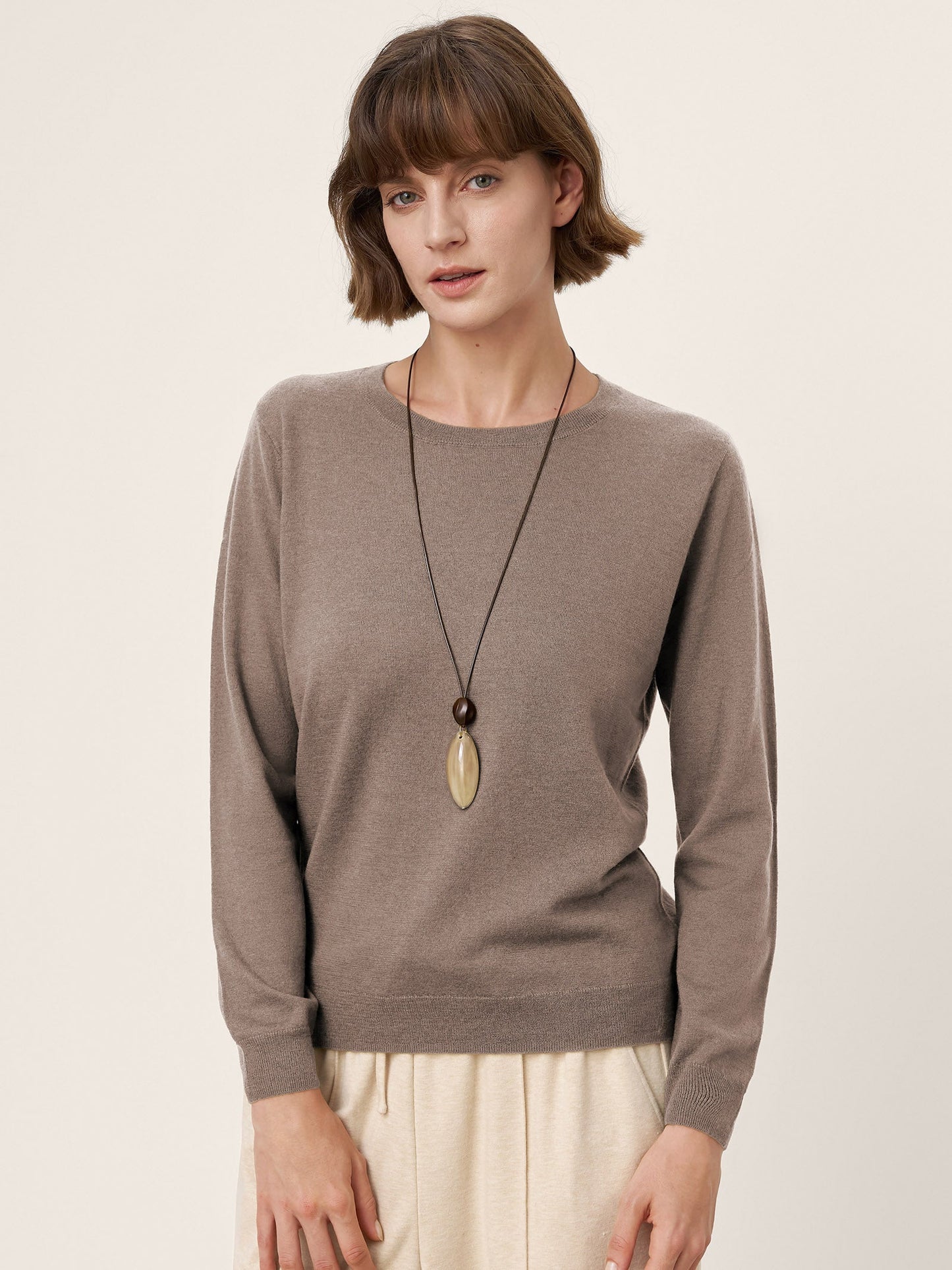 100% Extra-Fine Merino Wool Essential Crew Neck Knit Sweater BRIDGET