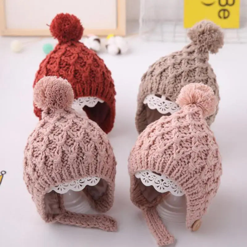 Knitted Pompon Winter Hat
