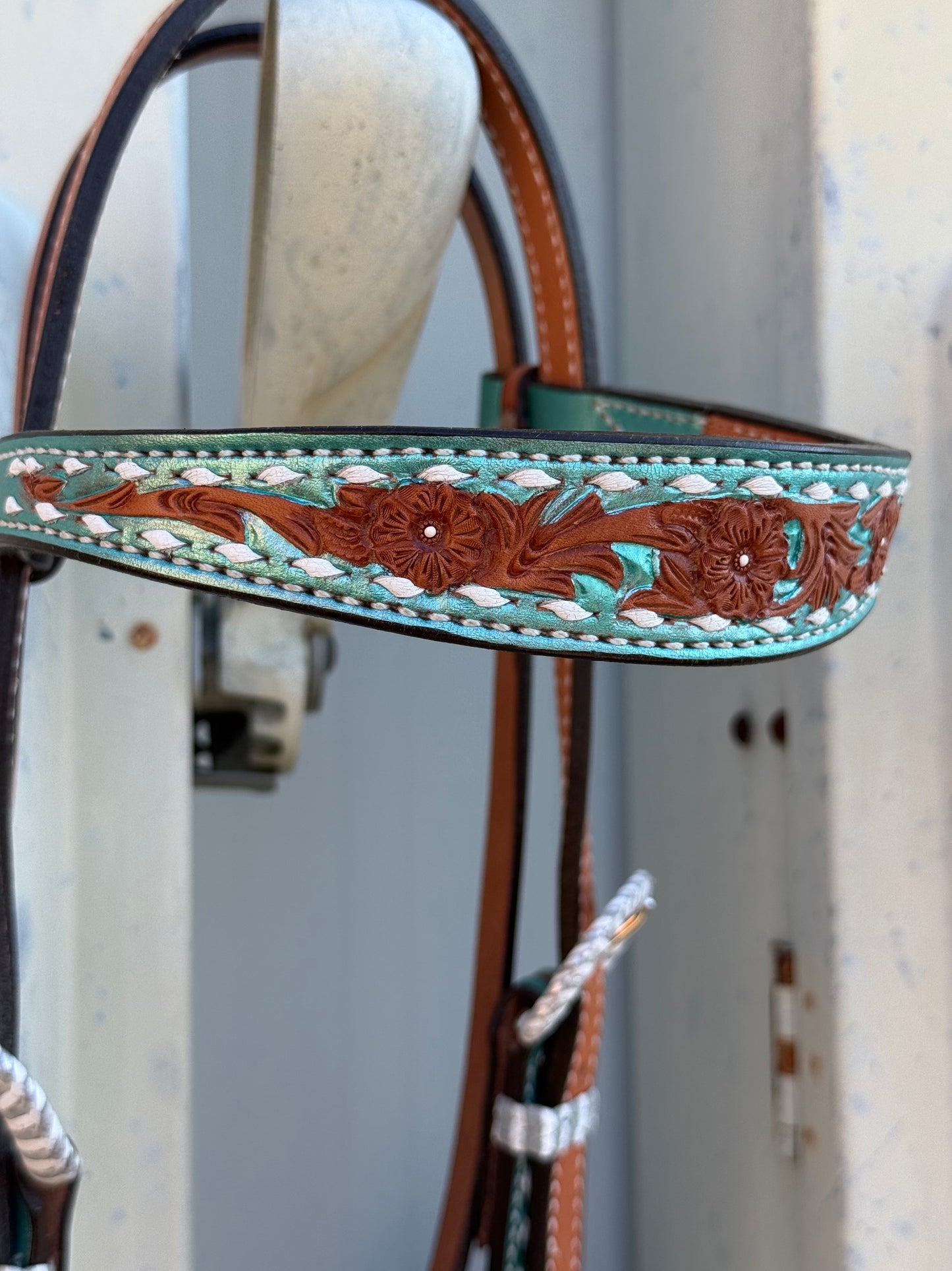 2800 - Turquoise shimmer collection 1 - 1/2"  Contour browband headstall