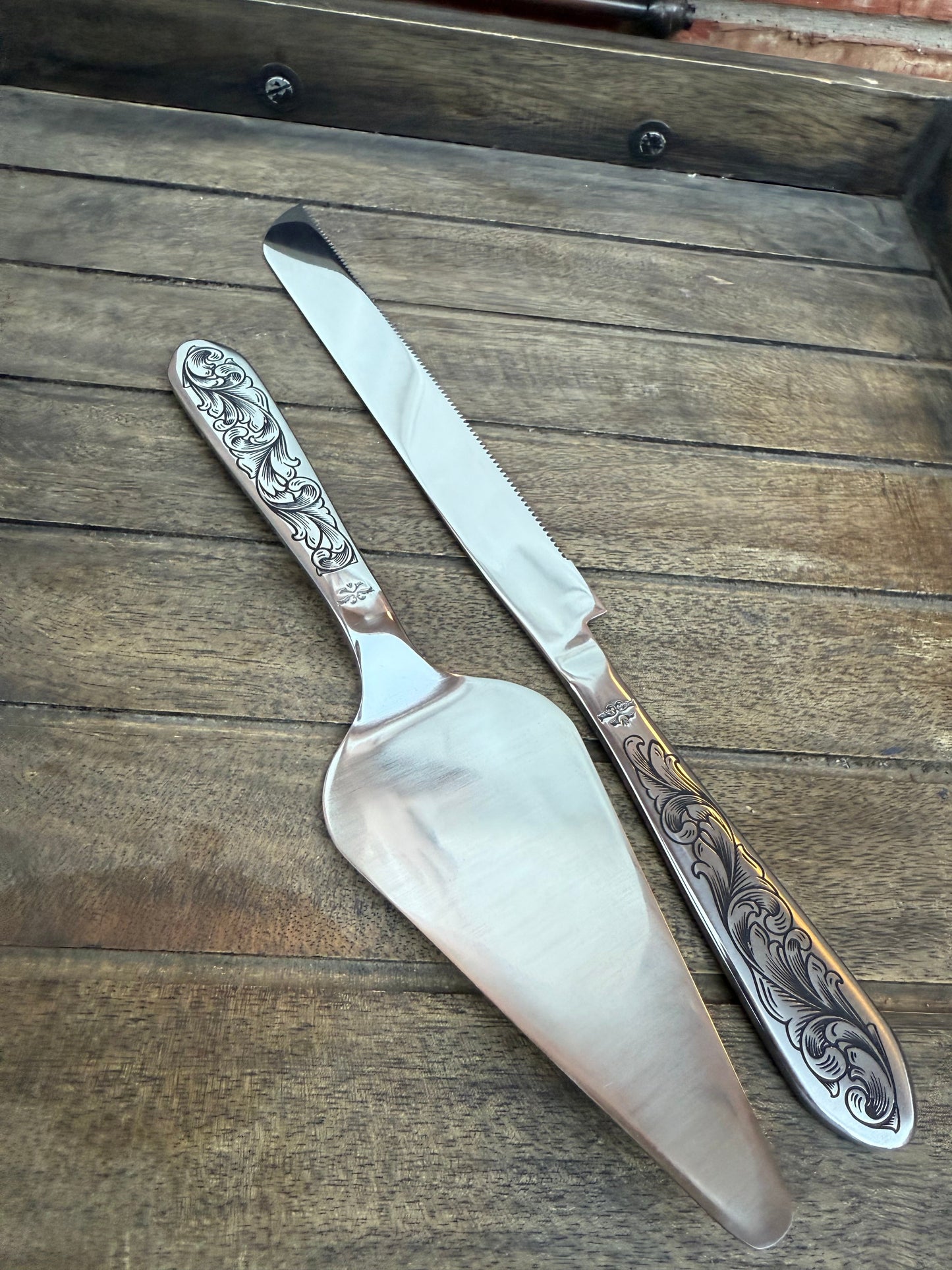 Wedding Cake Serving Set | Engraved Cake Knife and Server (No Turquoise) - Ready to Ship
