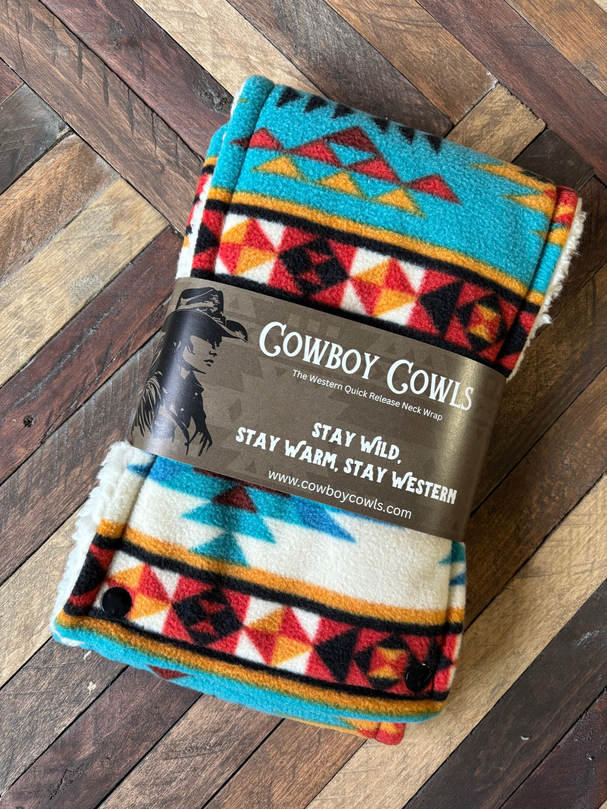 Lacie - Cowboy Cowl