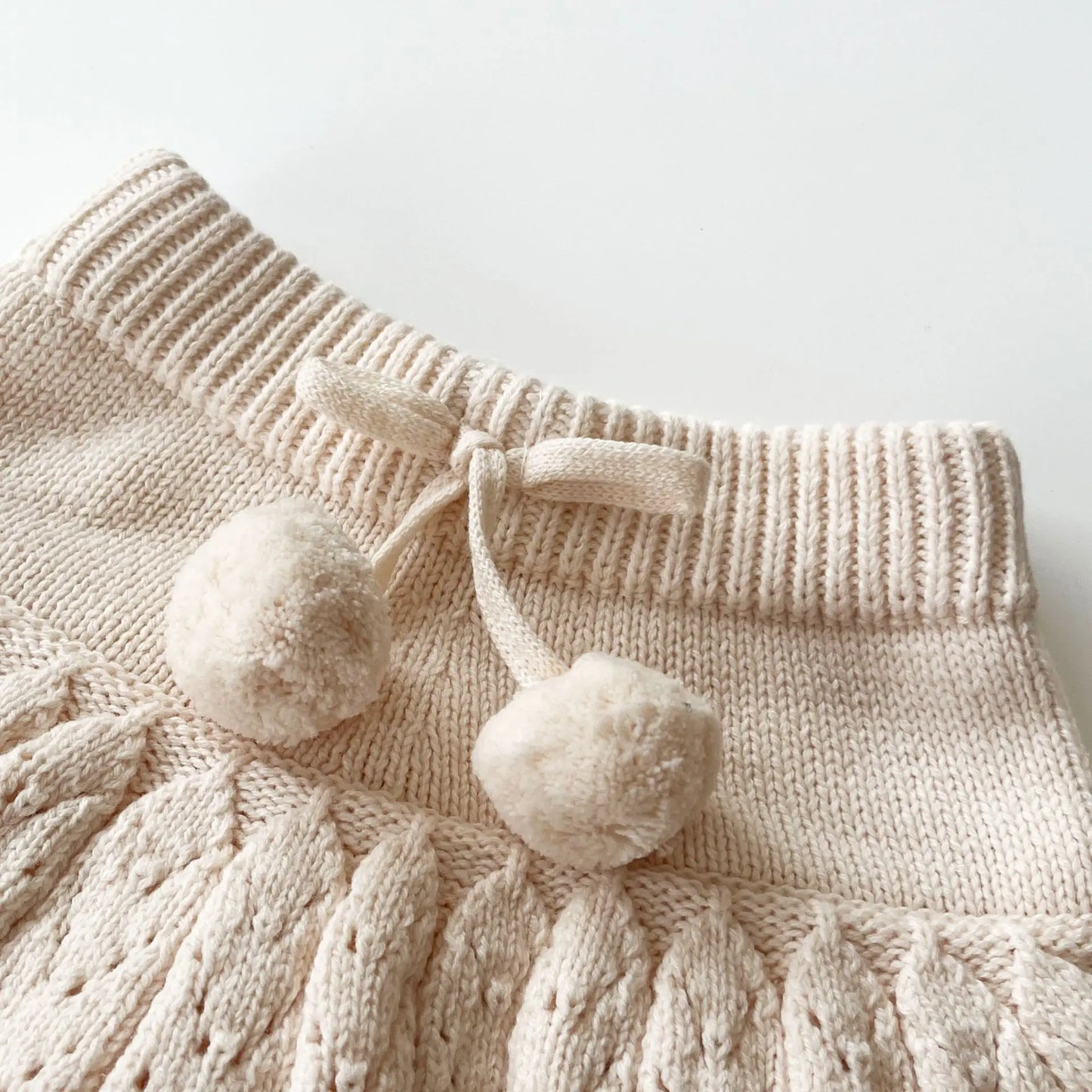 Elegant Knitted Sweater Outfit