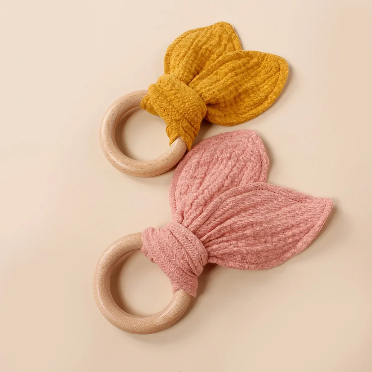 Muslin Wooden Ring Teething Set