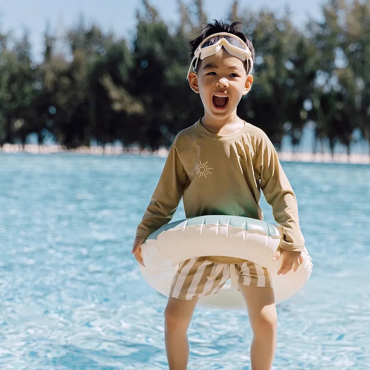 Boys Long sleeve Swimsuit Set. 3Pcs