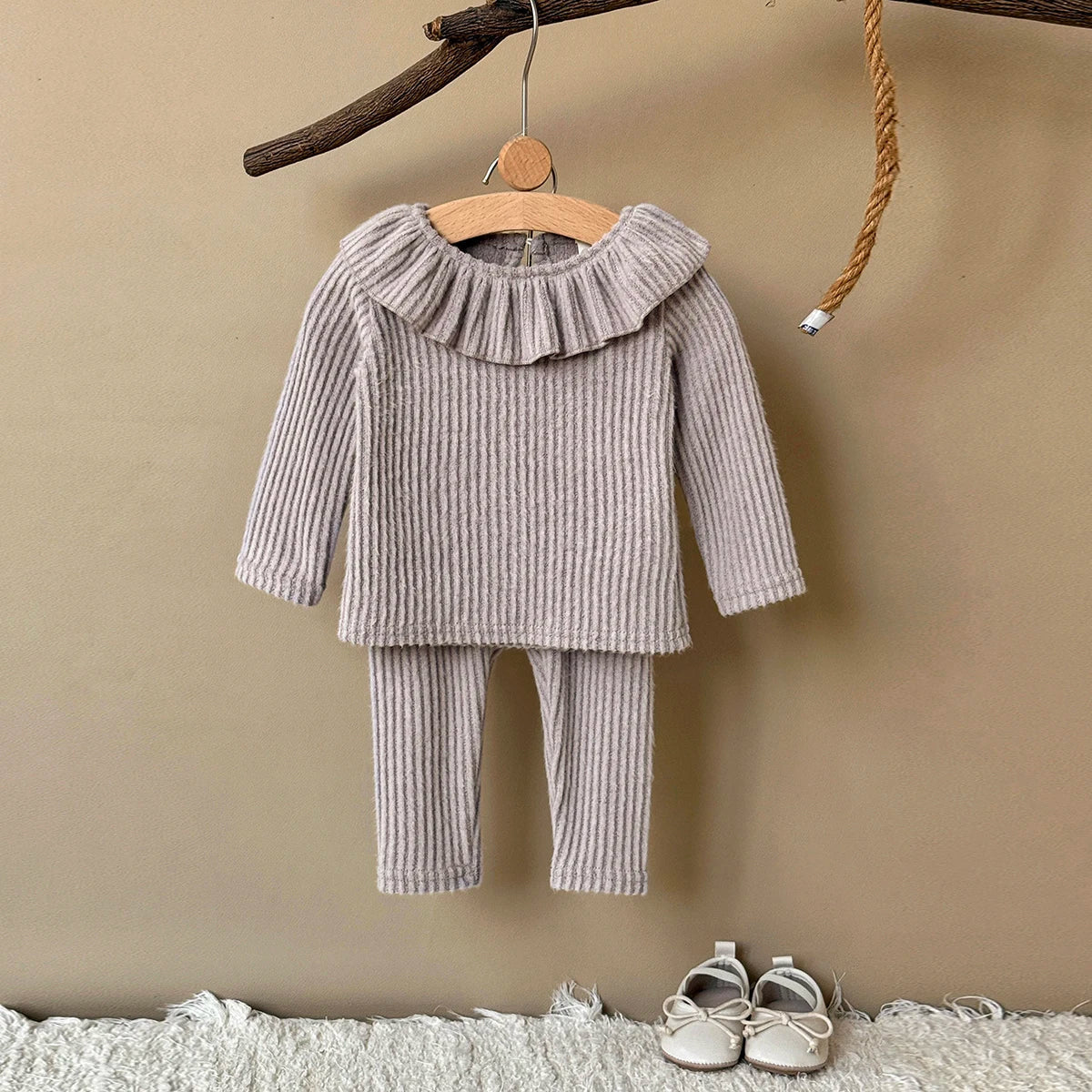 Jester Collar Solid Lounge Set