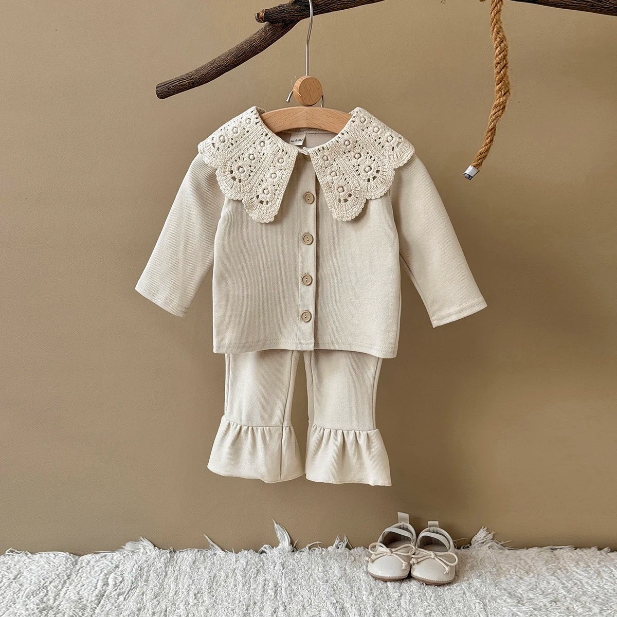 Large Lace Collar Cardigan Set