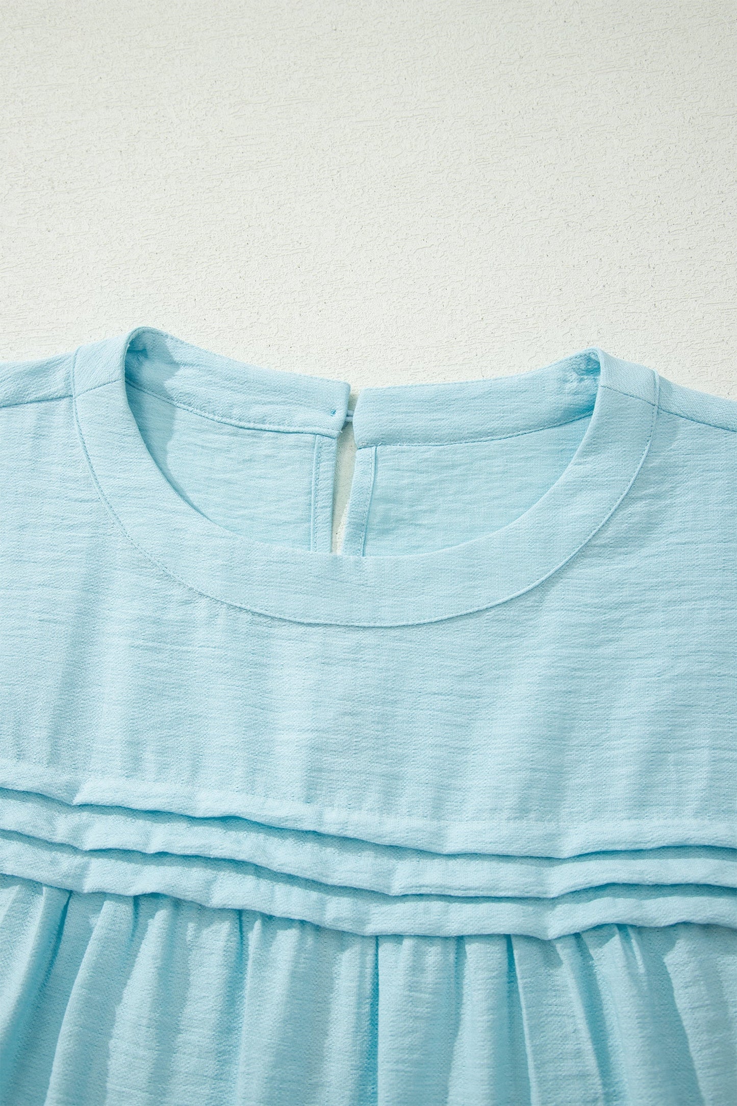 Solid Pleated Tie Sleeve Babydoll Blouse