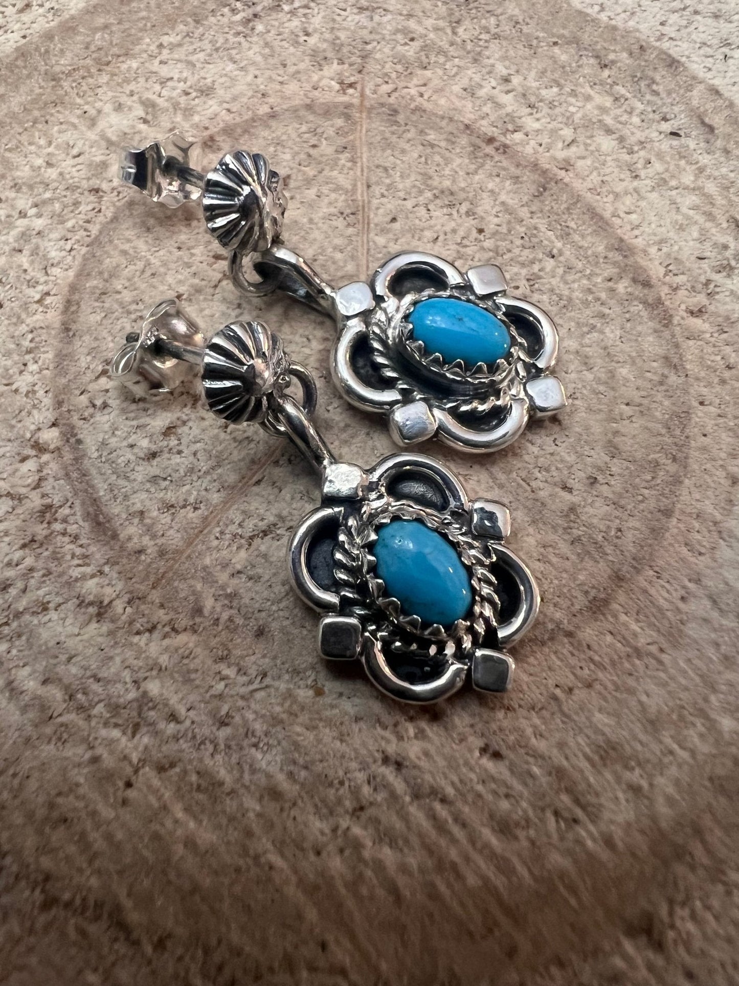 Adelarae Yazzie Navajo Sterling Silver Kingman Turquoise Earrings — 3/4" Drop