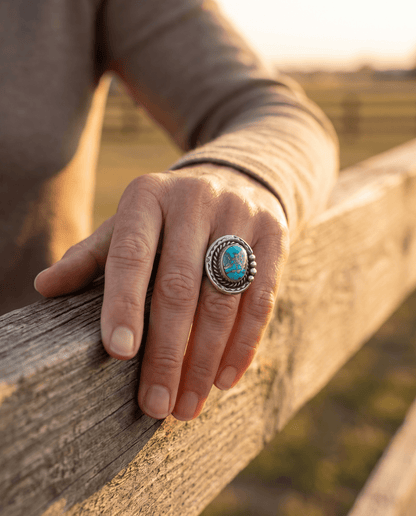 Annie Chapo Signed Vintage Navajo Sterling Turquoise Ring — Size 7 (Pyrite Matrix)