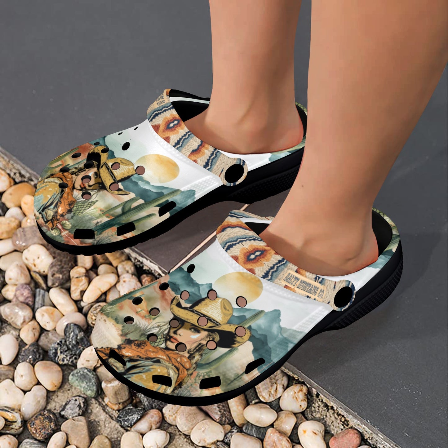 Pretty & Punchy Watercolor Desert Salty Clogs (Adult:Black)