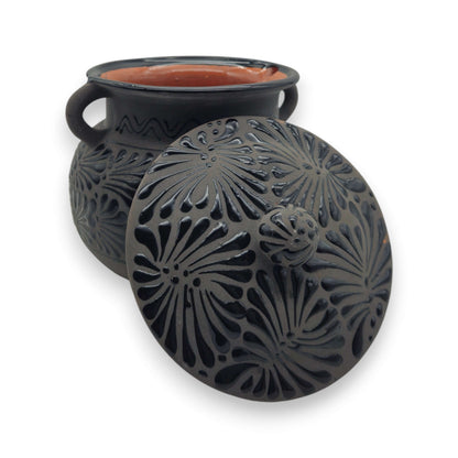 Black Talavera Bean Pot with Lid | Mexican Clay Frijolero
