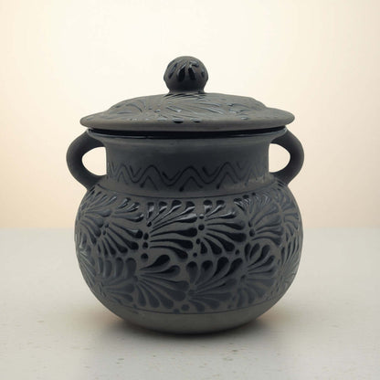 Black Talavera Bean Pot with Lid | Mexican Clay Frijolero
