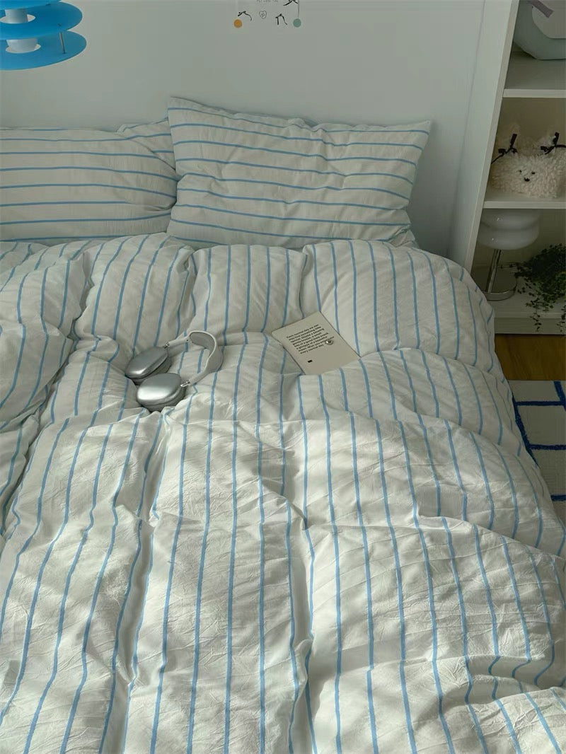 Clean Girl Aesthetic Blue Striped Bedding Set