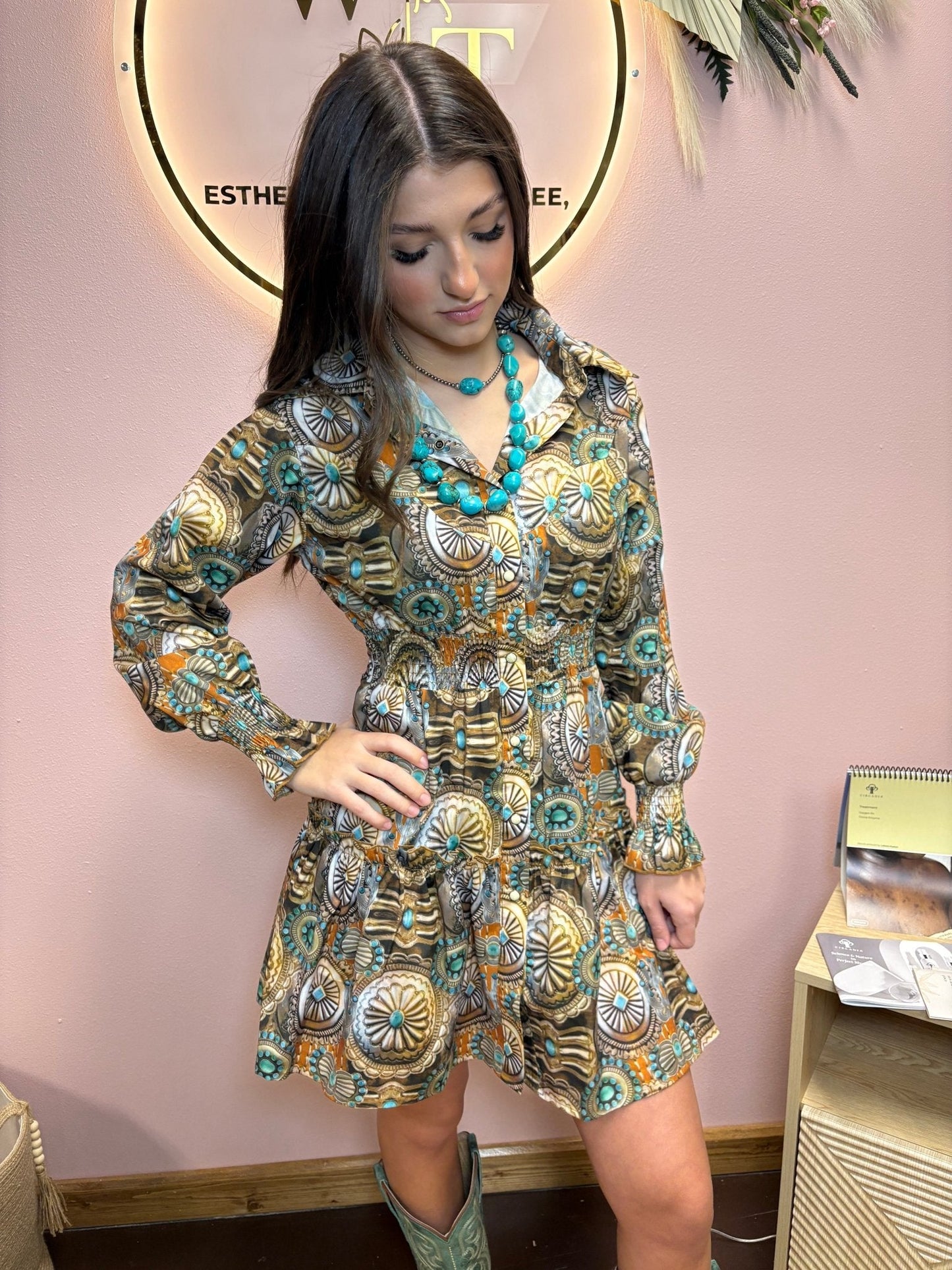 LUCKY & BLESSED Concho & Turquoise Jewelry Print Collared Ruffle Button-Down Western Shirt Dress