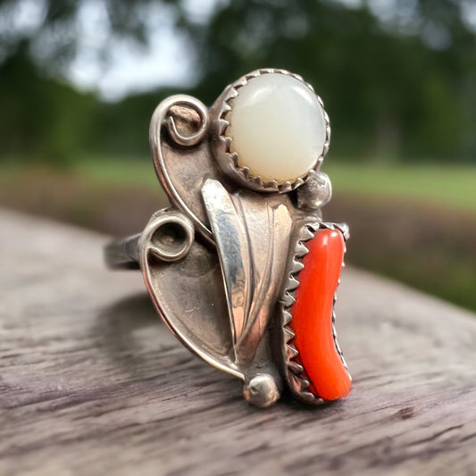 Coral & Mother of Pearl Sterling Silver Flower-Style Ring — Size 5