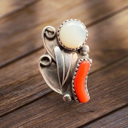 Coral & Mother of Pearl Sterling Silver Flower-Style Ring — Size 5
