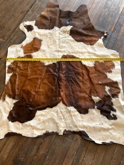 Genuine Brazilian Cowhide Rug — 6.5 ft × 4.5 ft (Photo-Exact Hide, Free Shipping)