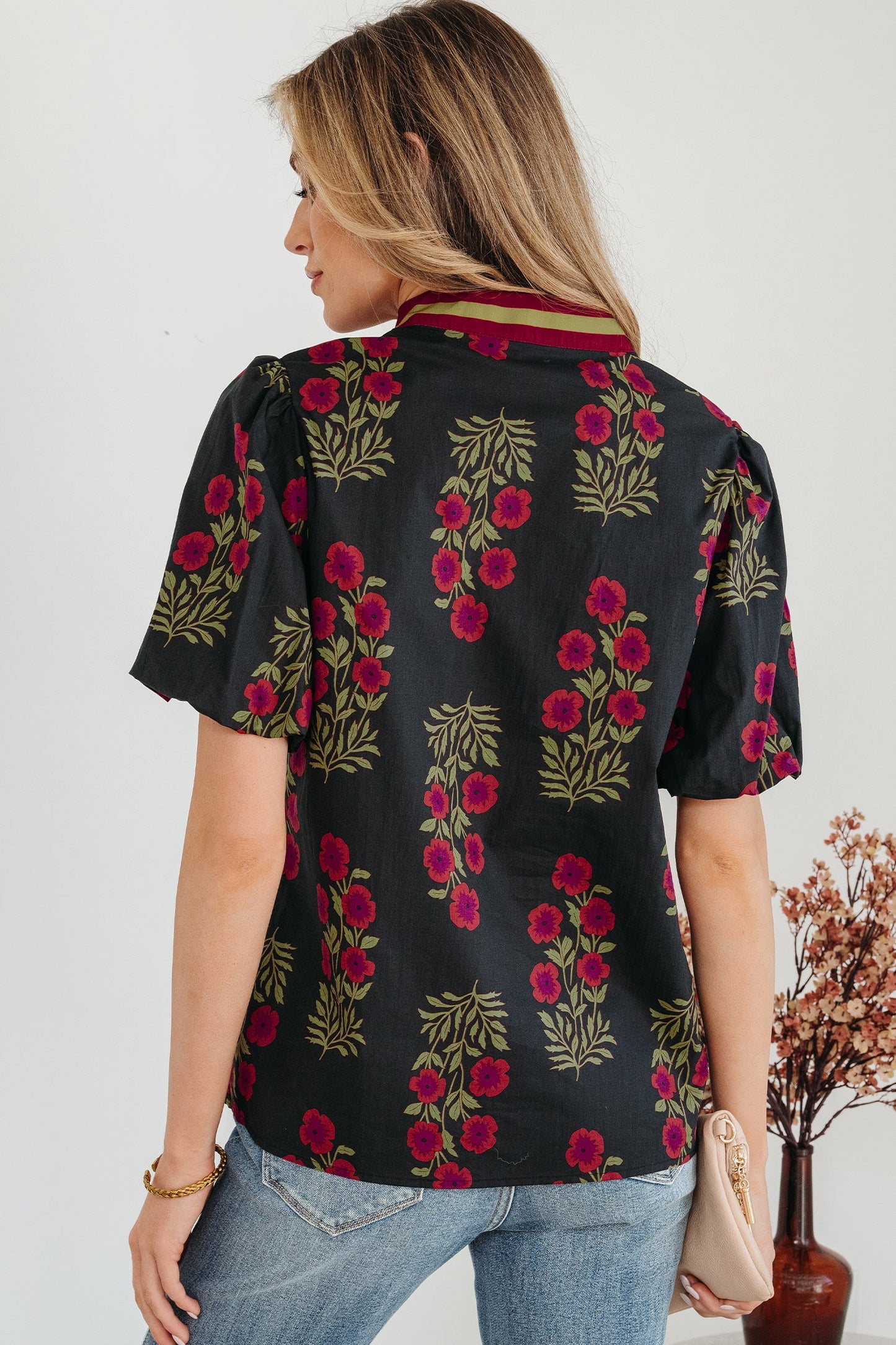 Floral Contrast Slit V-Neck Short Bubble Sleeve Blouse