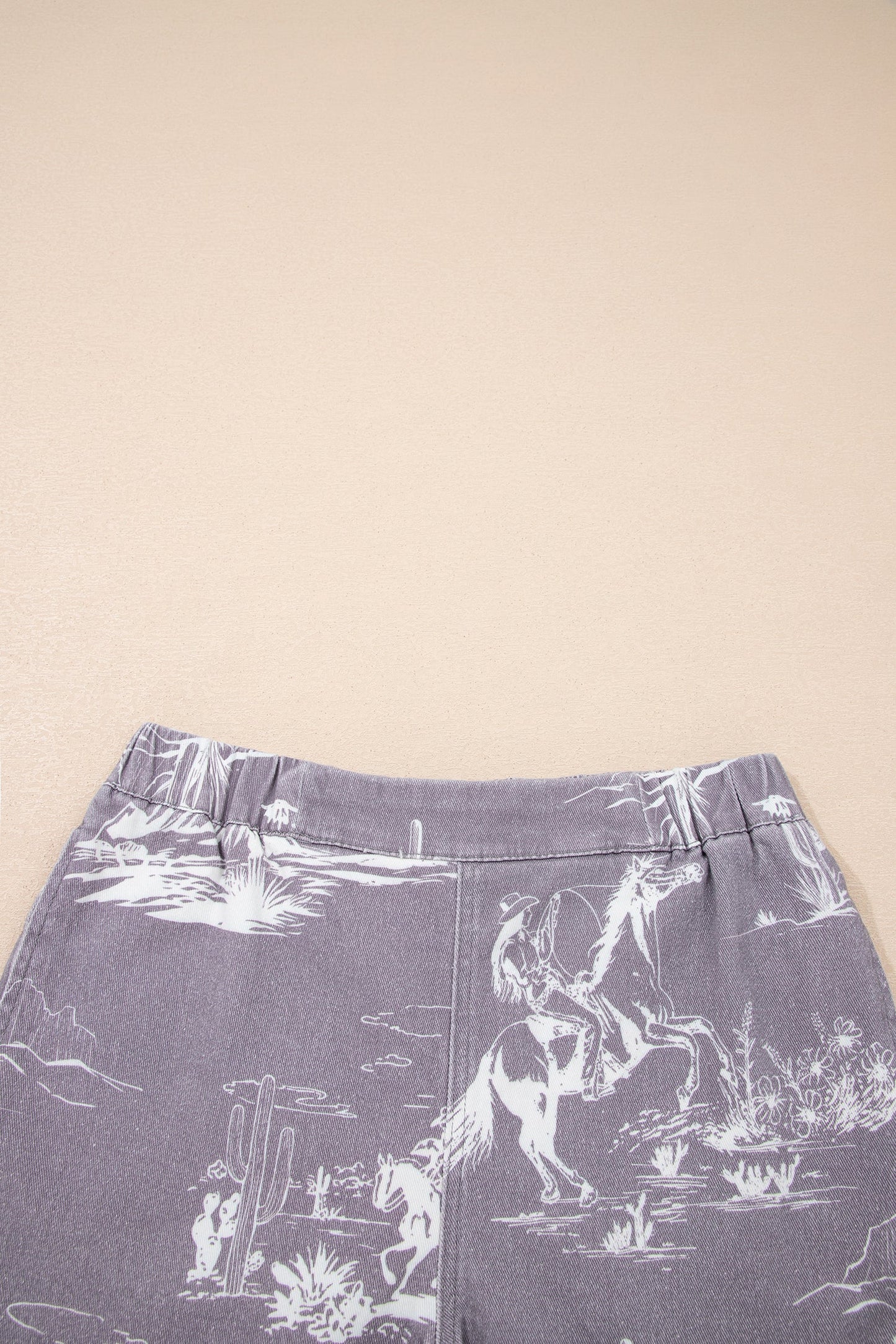 Western Denim Elastic Waist Shorts
