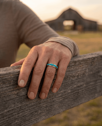 Debbie Livingston Navajo Kingman Turquoise Sterling Silver Ring — Sizes 7, 8, 8.5 Available