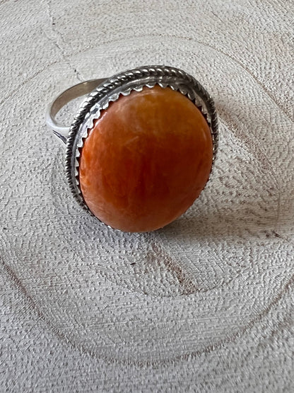 Ernest Hawthorne Navajo Spiny Oyster & Sterling Silver Ring — Size 7.5