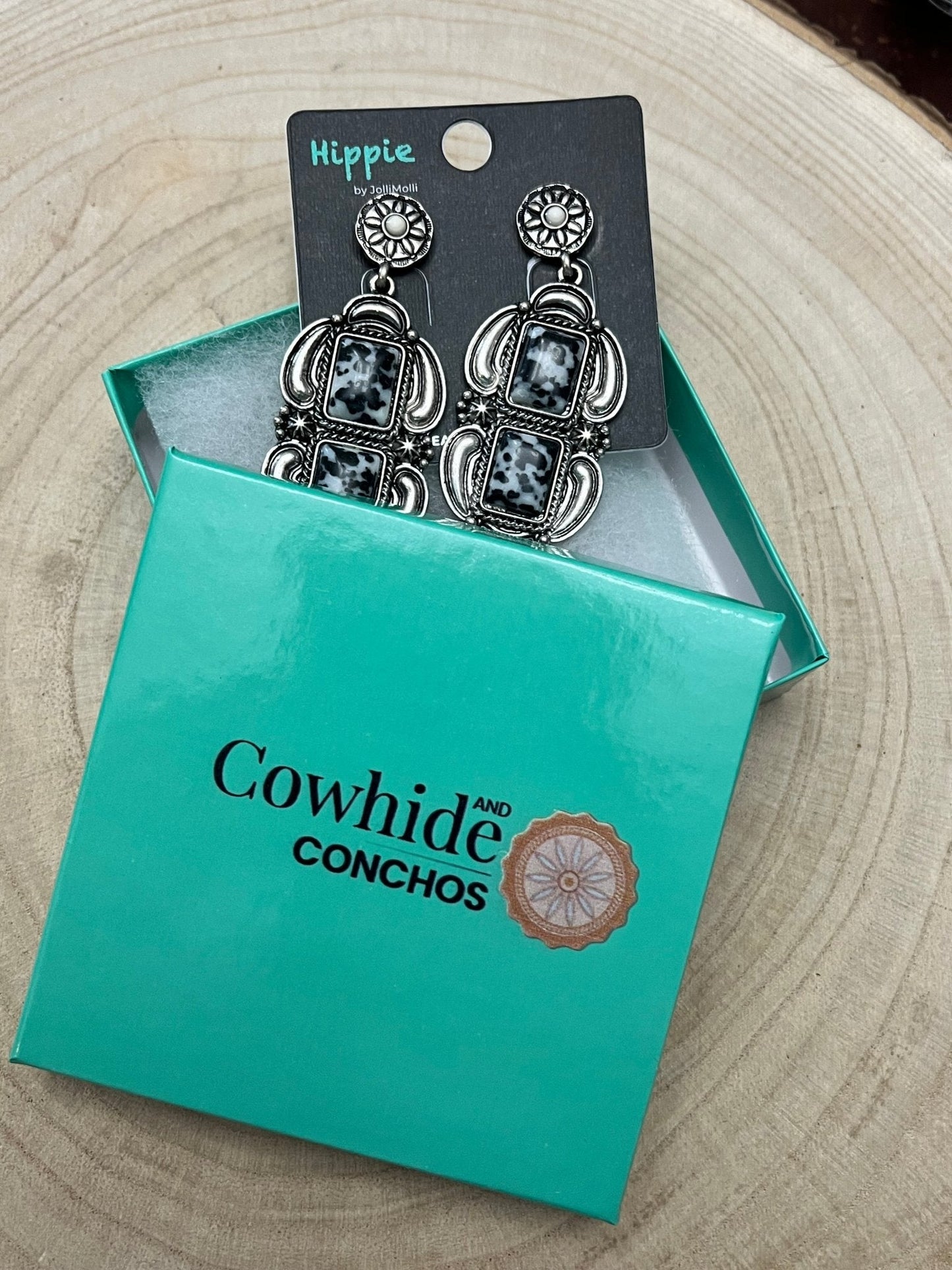 Western Faux White Buffalo Drop Earrings — Authentic Southwestern Statement