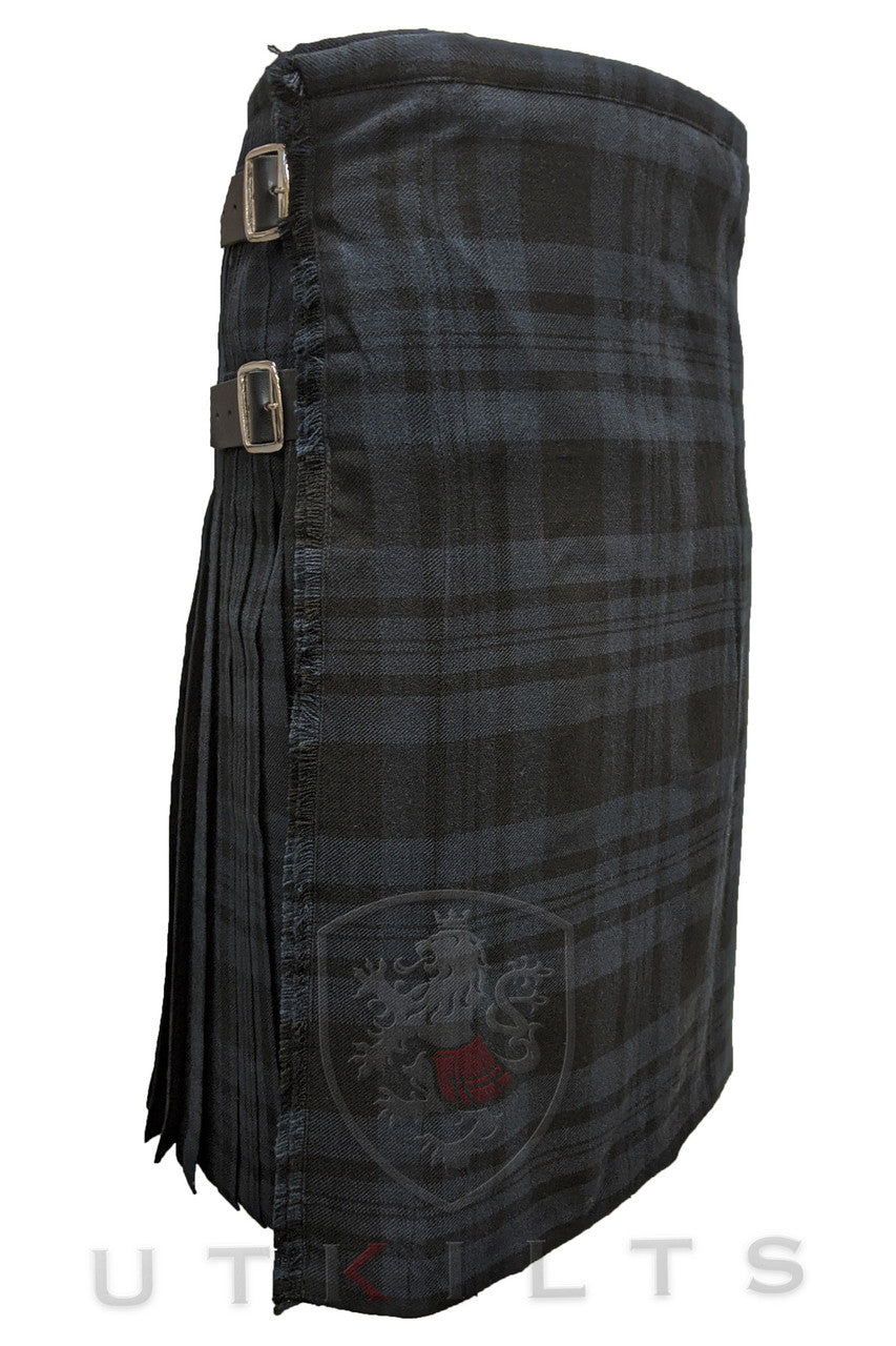 Traditional Kilt – Premium 6–8 Yard Wool, Black Isle