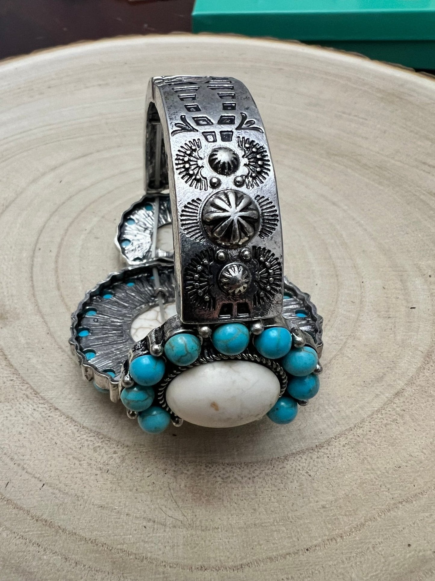 Western Turquoise & White Buffalo Stretch Cuff Bracelet — Bold Southwestern Statement