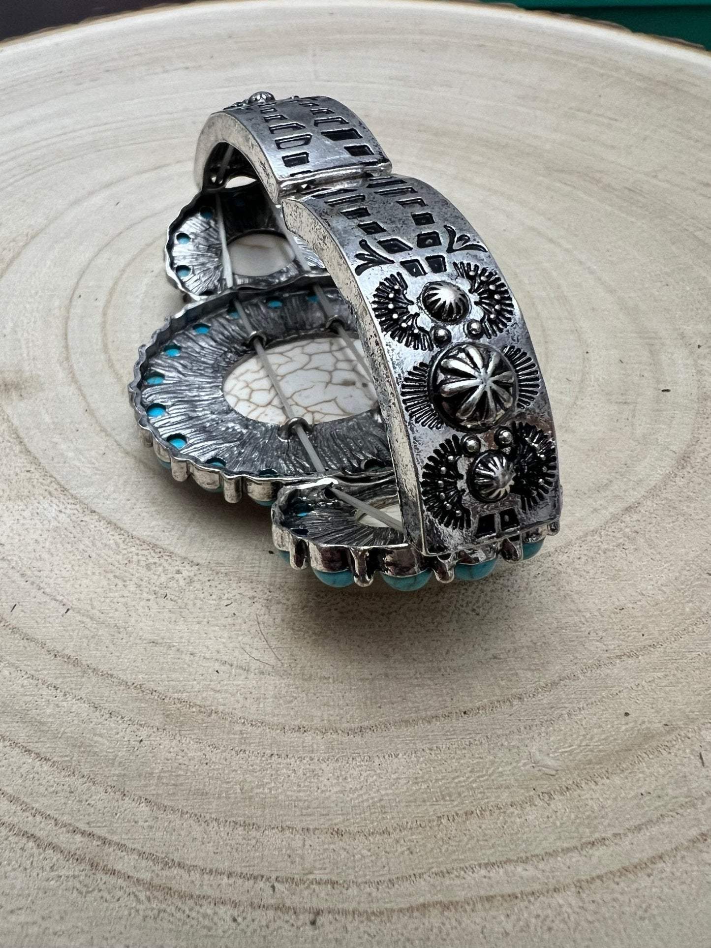 Western Turquoise & White Buffalo Stretch Cuff Bracelet — Bold Southwestern Statement