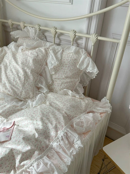 Coquette Ditsy Floral Duvet Cover Set
