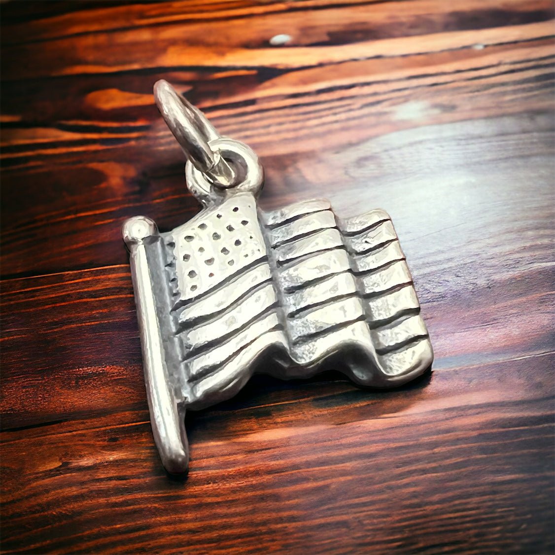 🇺🇸 Petite Sterling Silver "USA Flag" Charm/Pendant — Patriotic Western Americana