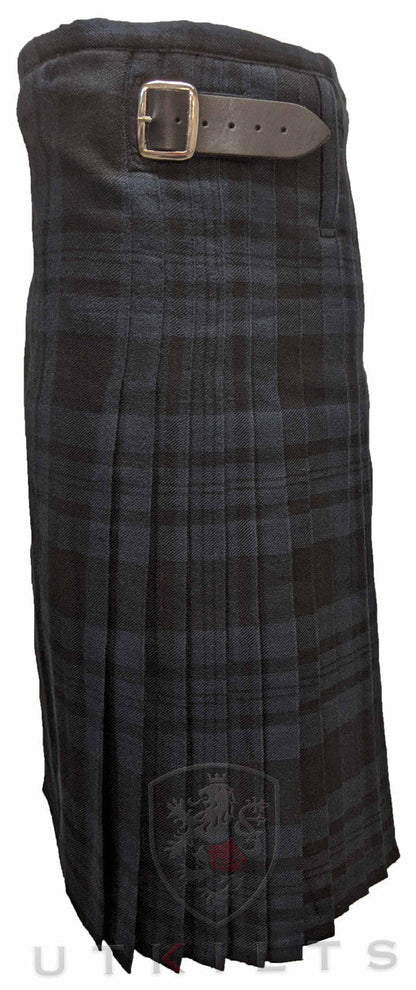 Traditional Kilt – Premium 6–8 Yard Wool, Black Isle