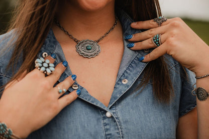 Sterling Silver Concho & Kingman Turquoise Western Statement Necklace — 18"