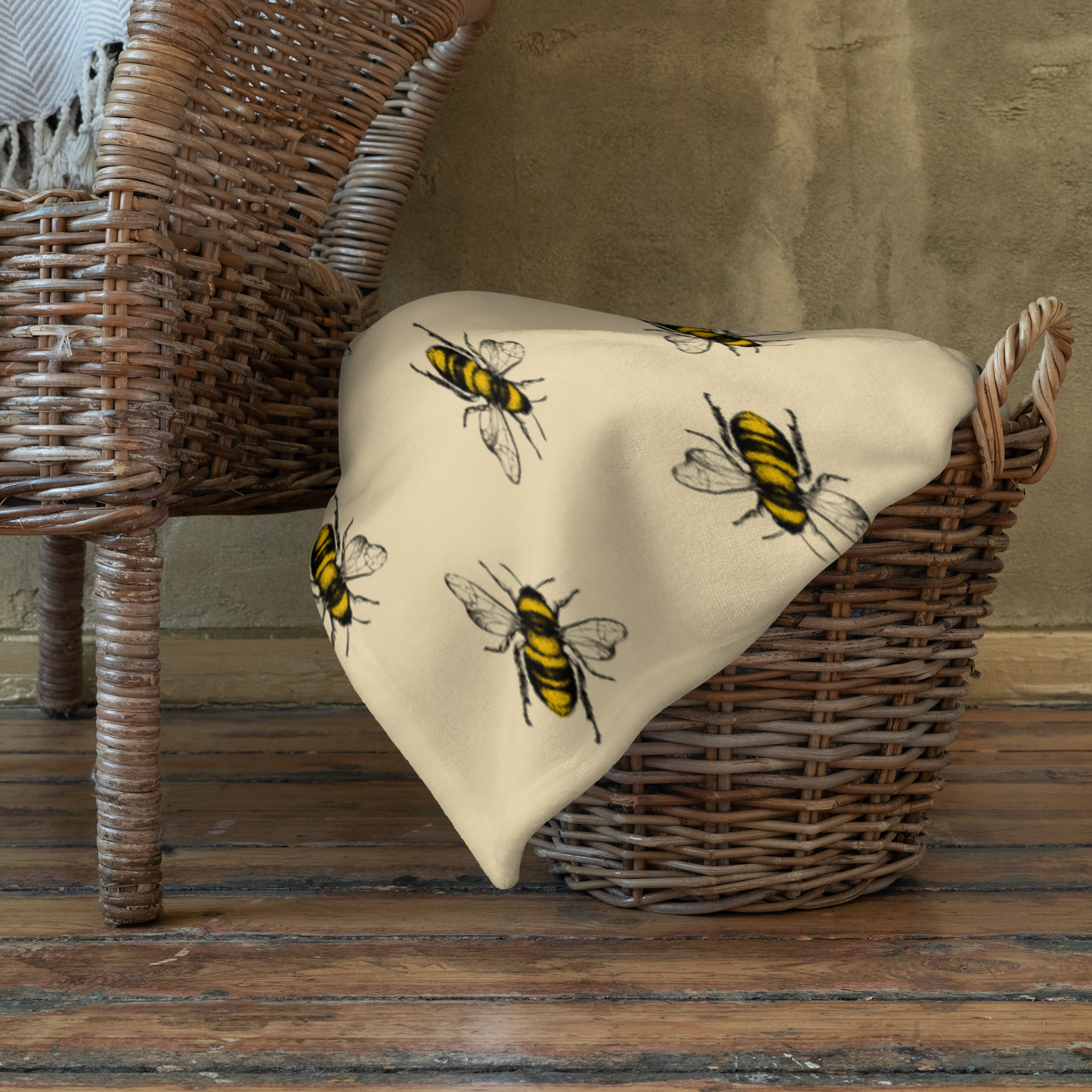 Honey Bee Honeycomb Edge Throw Blanket