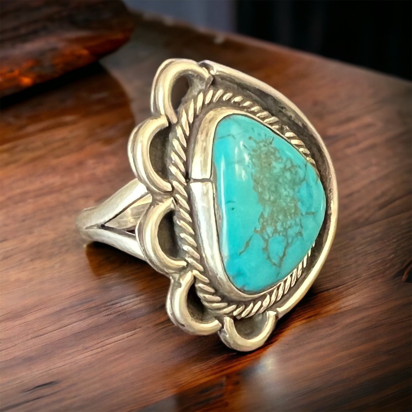 Turquoise Cabochon Sterling Silver Flower-Base Ring — Size 7