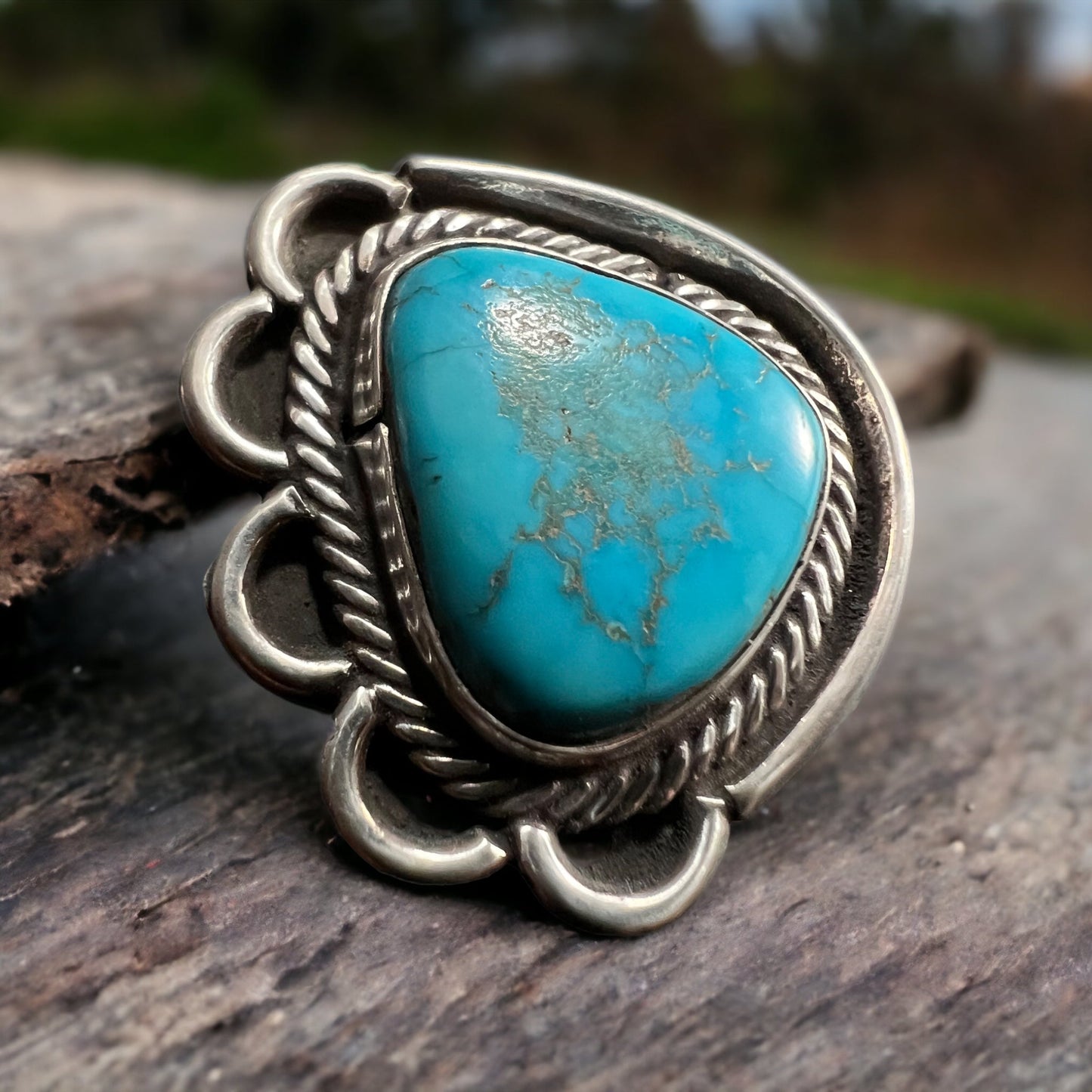 Turquoise Cabochon Sterling Silver Flower-Base Ring — Size 7
