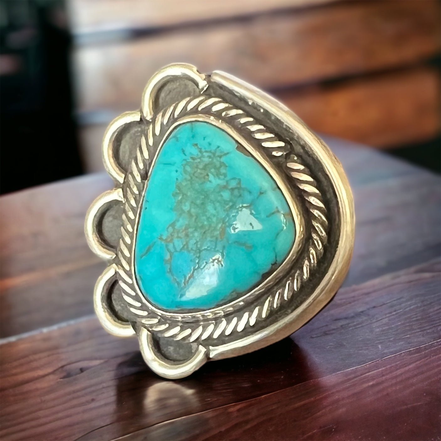 Turquoise Cabochon Sterling Silver Flower-Base Ring — Size 7